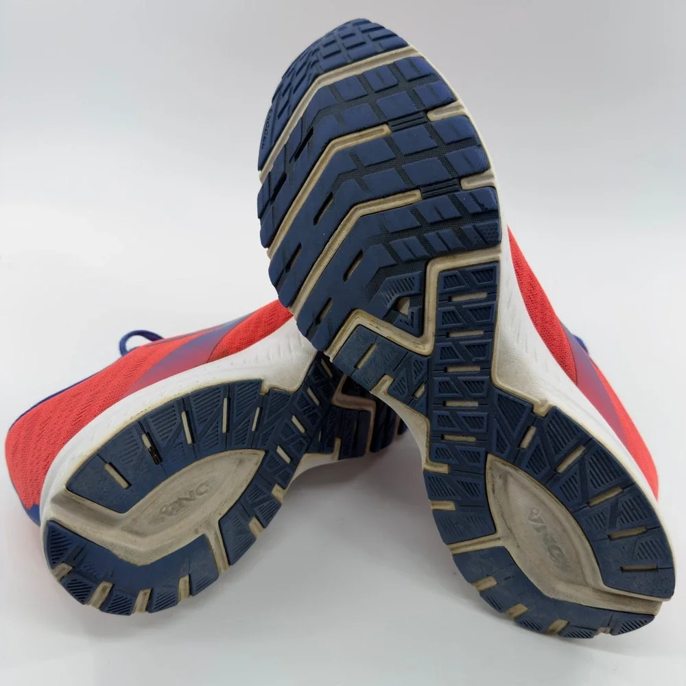 Brooks launch size